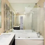 Guestready - Stunning Design In Chiado * 리스본