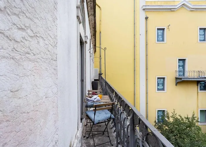 Apartment Guestready - Stunning Design In Chiado Lisbon