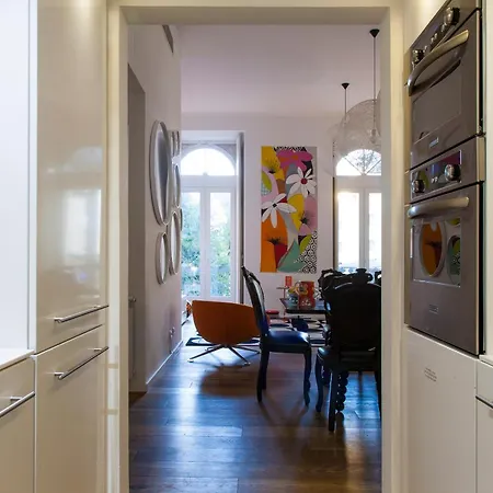 Joivy Stunning Design In Chiado Lisbon
