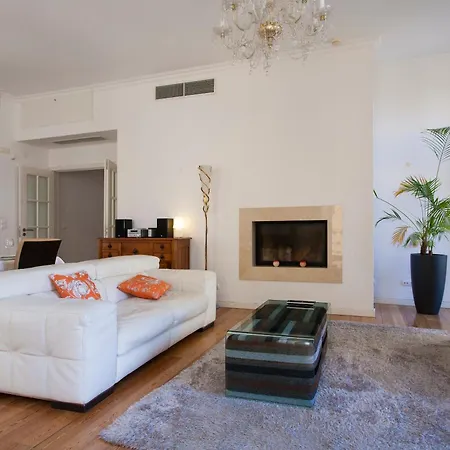 Guestready - Stunning Design Apartments In Chiado 리스본