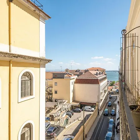 Guestready - Stunning Design In Chiado Apartment Lisbon